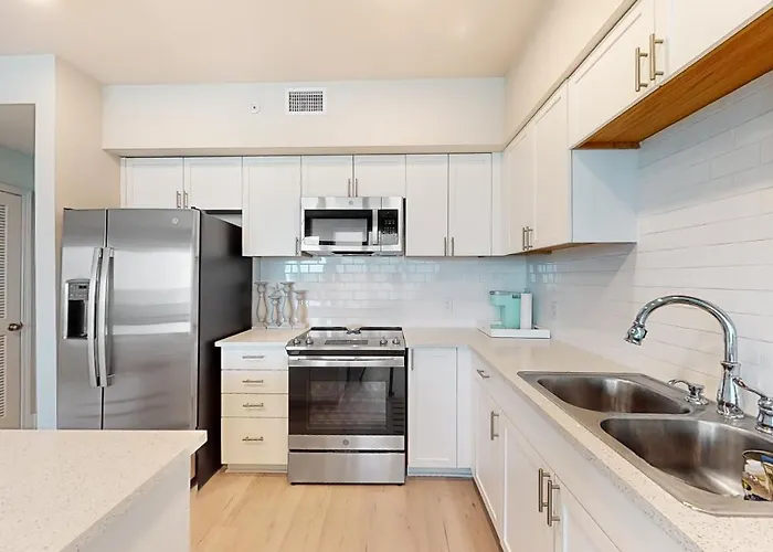 Sea Glass 208 Apartment *