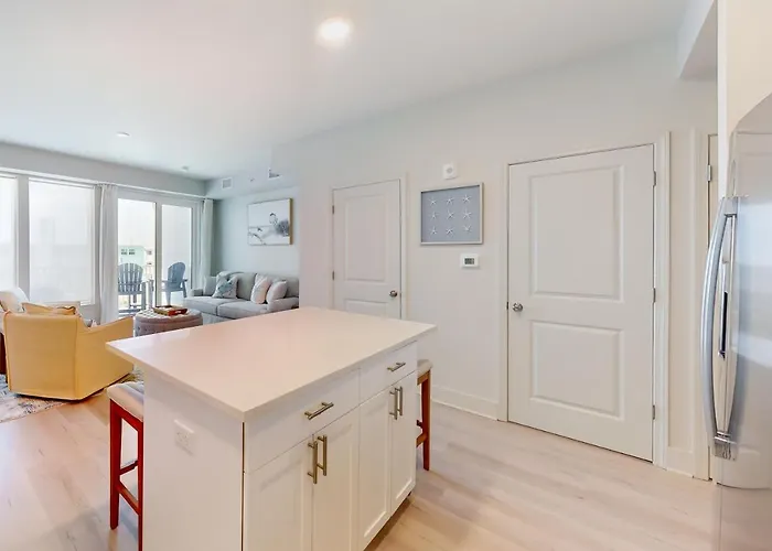 Sea Glass 208 Apartment *